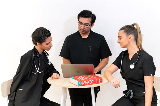 How to Choose Scrub Colors for Hospital Departments
